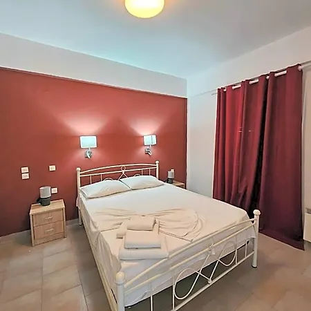 Standart , Glyfada Hotel 3*