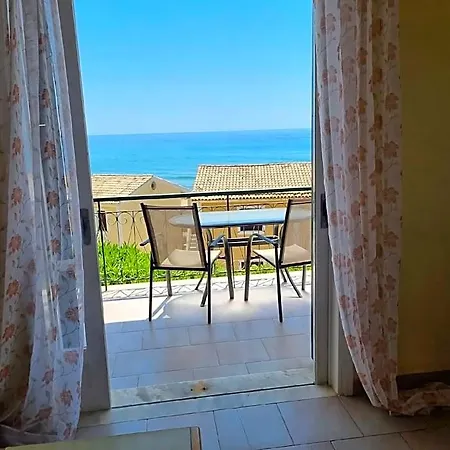 Standart , Glyfada 3*