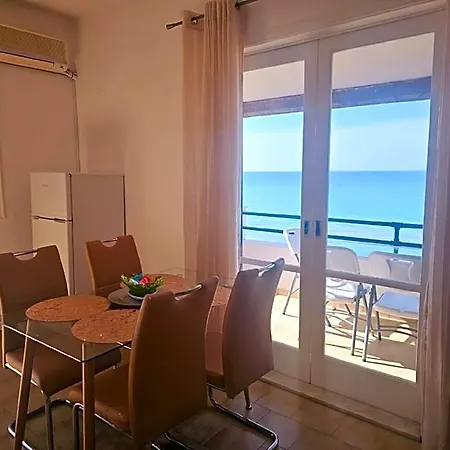 Standart , Glyfada Apartament